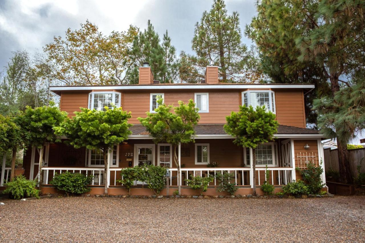 J Patrick Inn Cambria Exterior foto